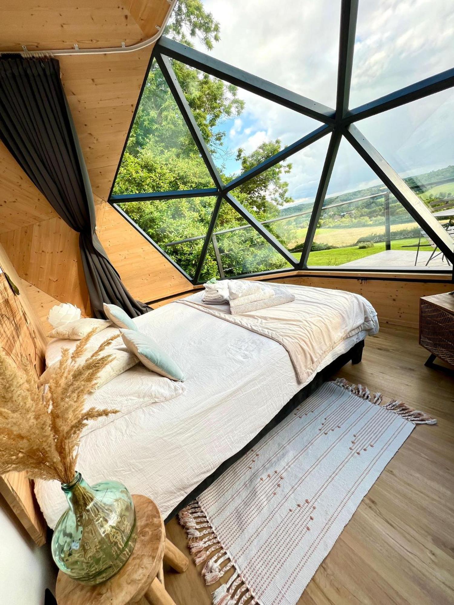 Demeure De La Garenne Bed & Breakfast Montmirail  Bagian luar foto